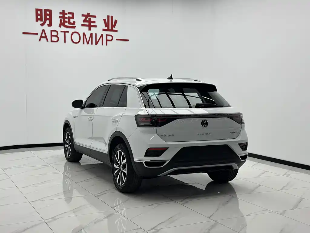 Volkswagen T-Roc — миниатюра 8