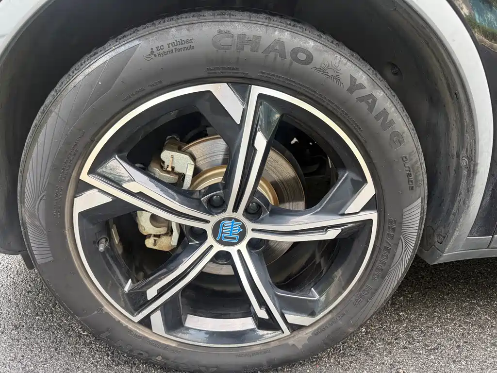 BYD Tang New Energy — миниатюра 15