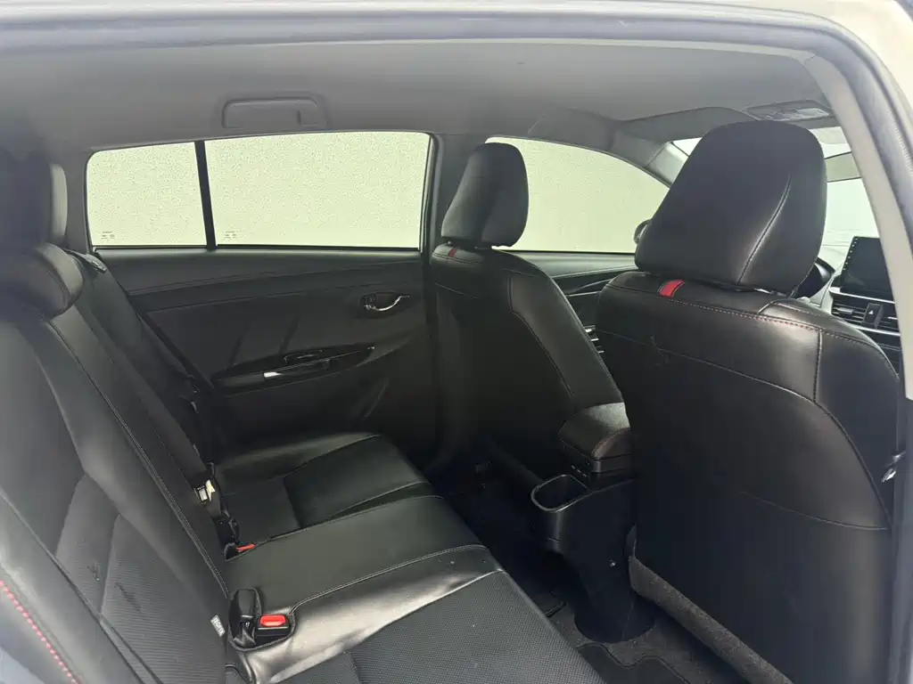 TOYOTA YARIS L ZHIXUAN