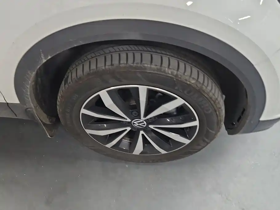 Volkswagen T-Roc — миниатюра 6