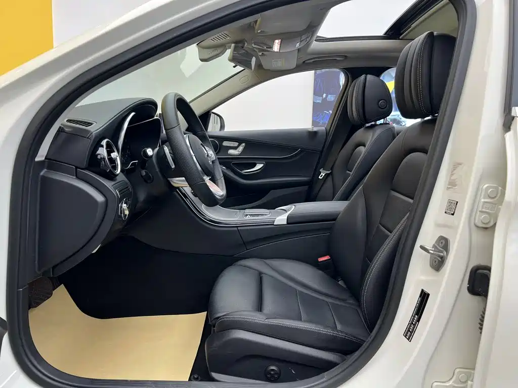Mercedes-Benz C-Class — миниатюра 26