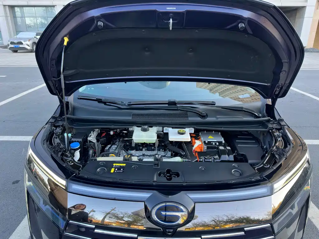 GAC Motor Trumpchi E8 PHEV — миниатюра 16