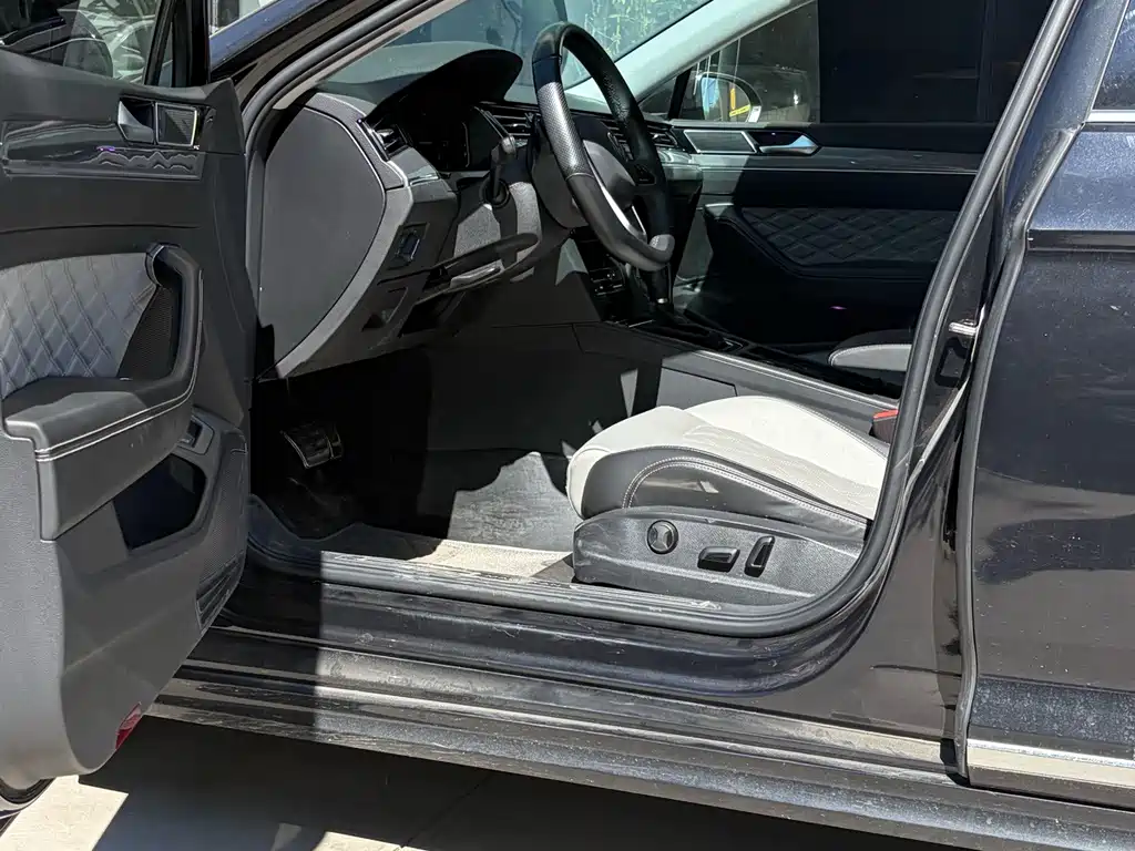 Volkswagen Magotan — миниатюра 3