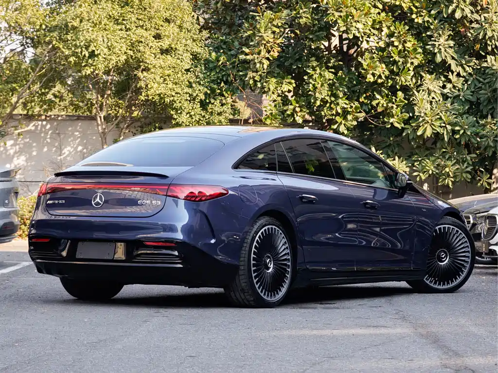 MERCEDES-BENZ EQS AMG