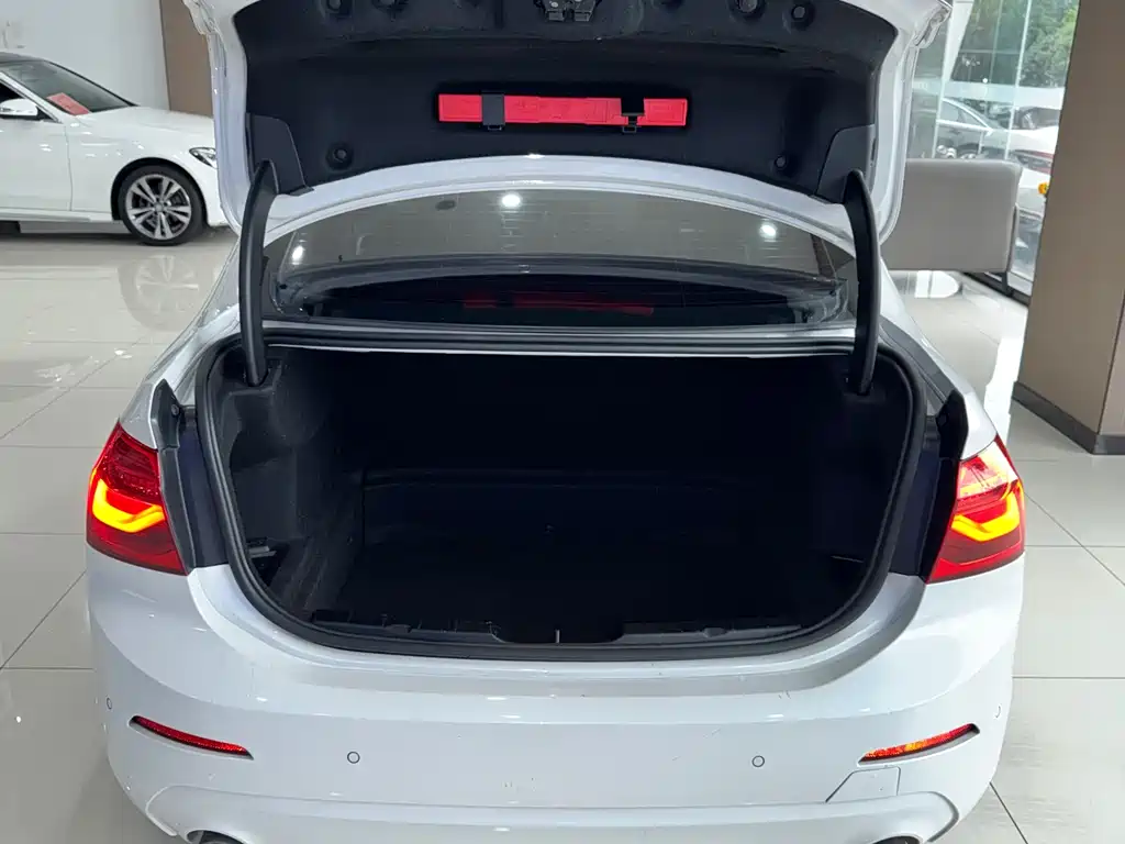 BMW 1 Series 120i Fashion Type, фото 6
