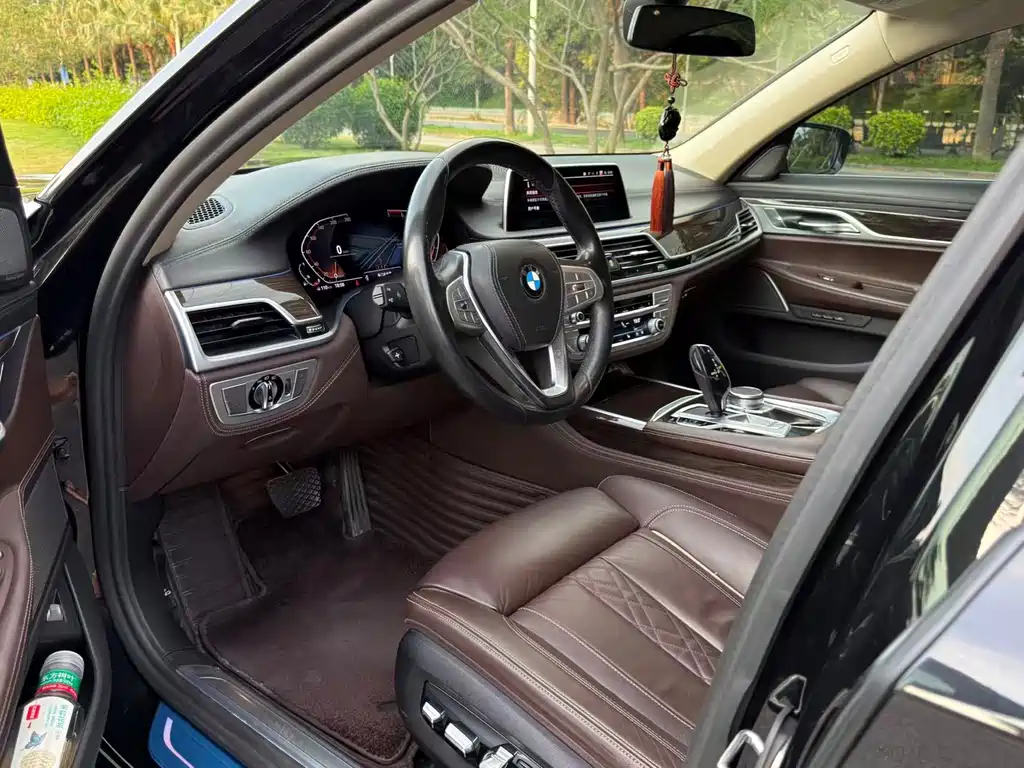 BMW 7 Series 7 2019 730Li Luxury