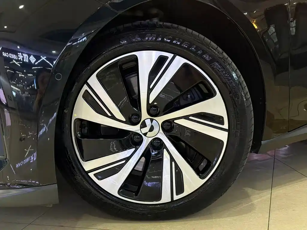 NIO ET5 — миниатюра 7