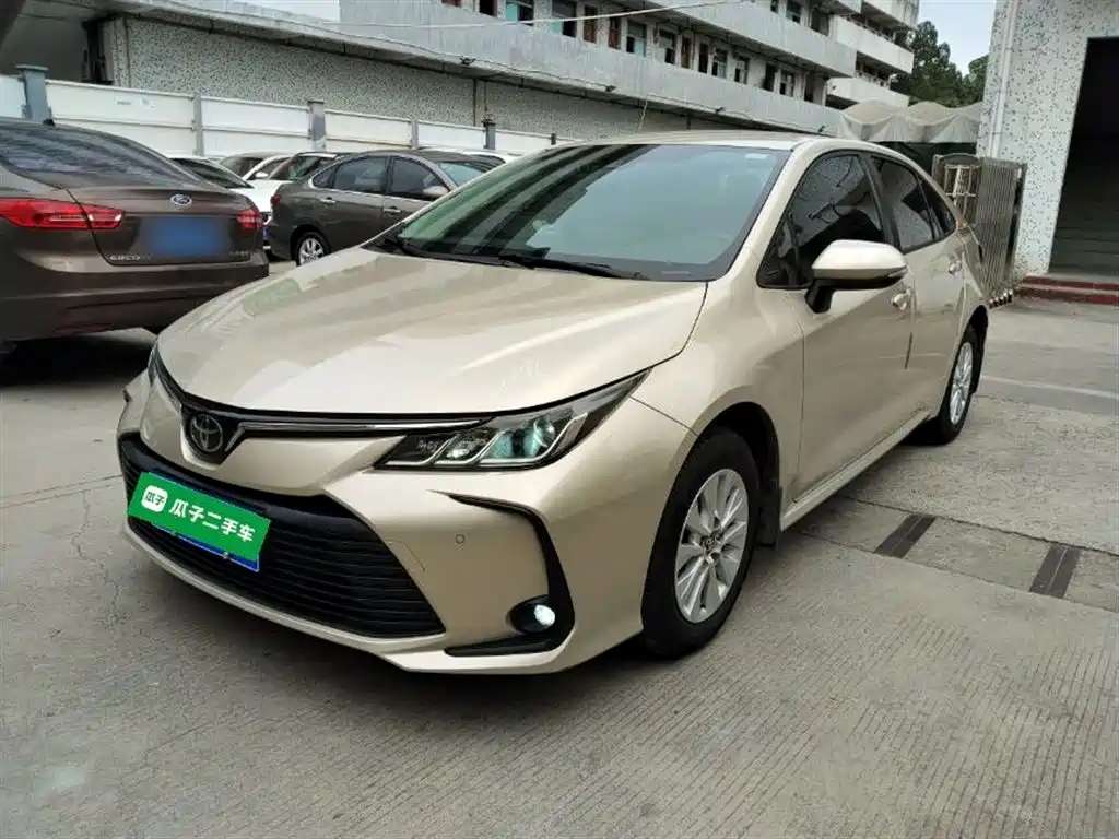 TOYOTA COROLLA
