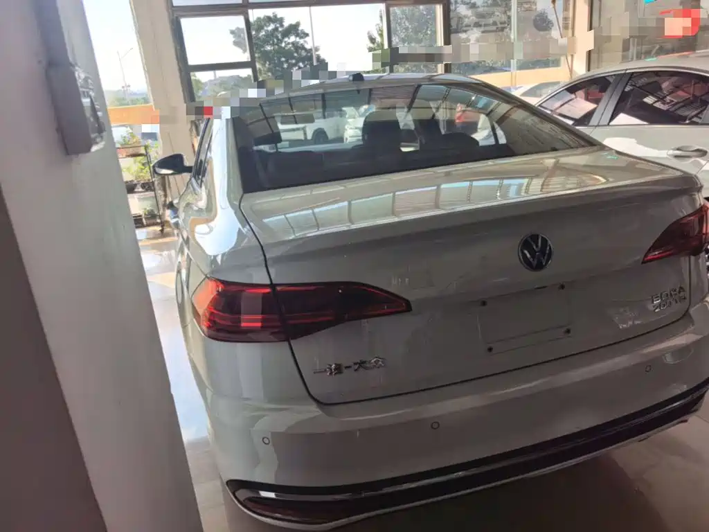 Volkswagen Bora — миниатюра 5