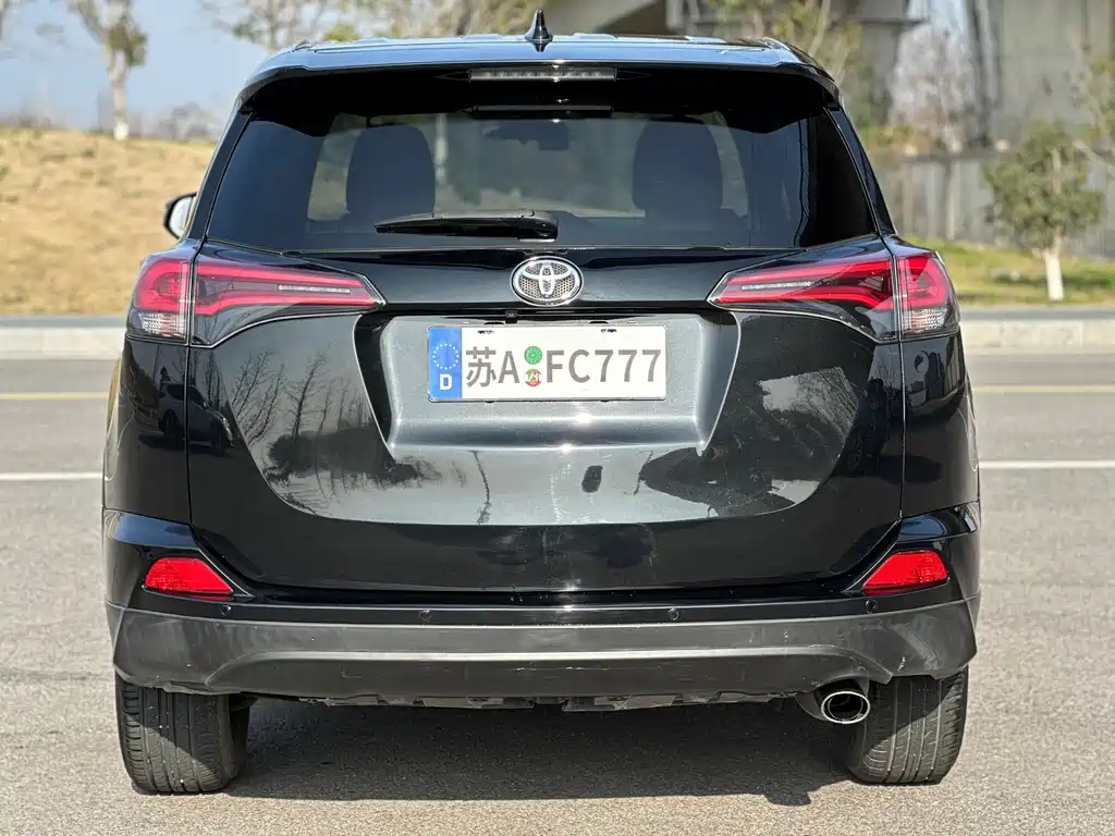 TOYOTA RAV4 RONGFANG