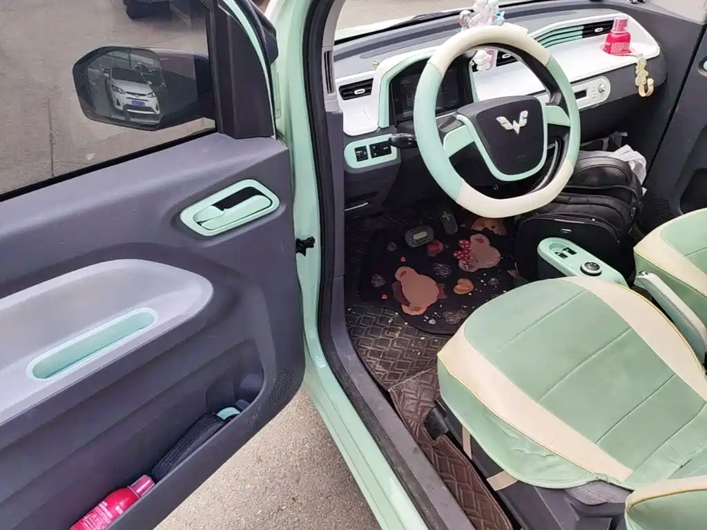 Wuling MINIEV — миниатюра 16