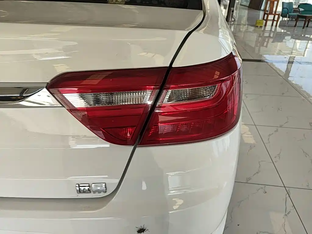 Geely Vision — миниатюра 8