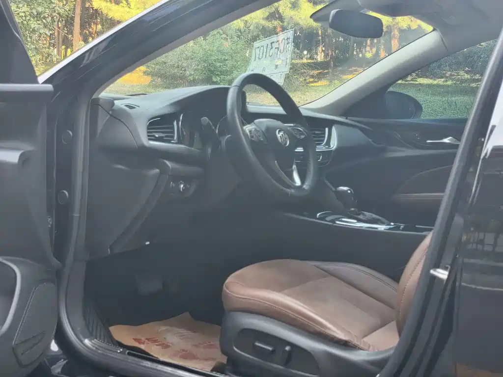 Buick Regal — миниатюра 4