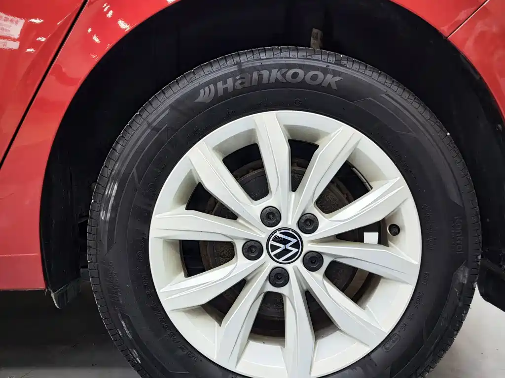 Volkswagen Polo — миниатюра 13
