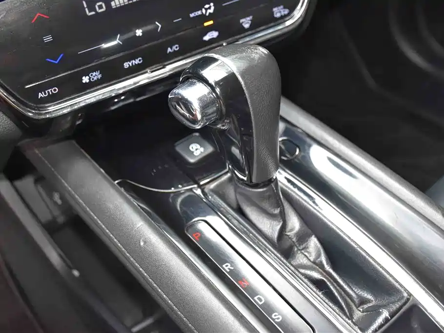 Honda Vezel — фотографии объявления, Фото 13