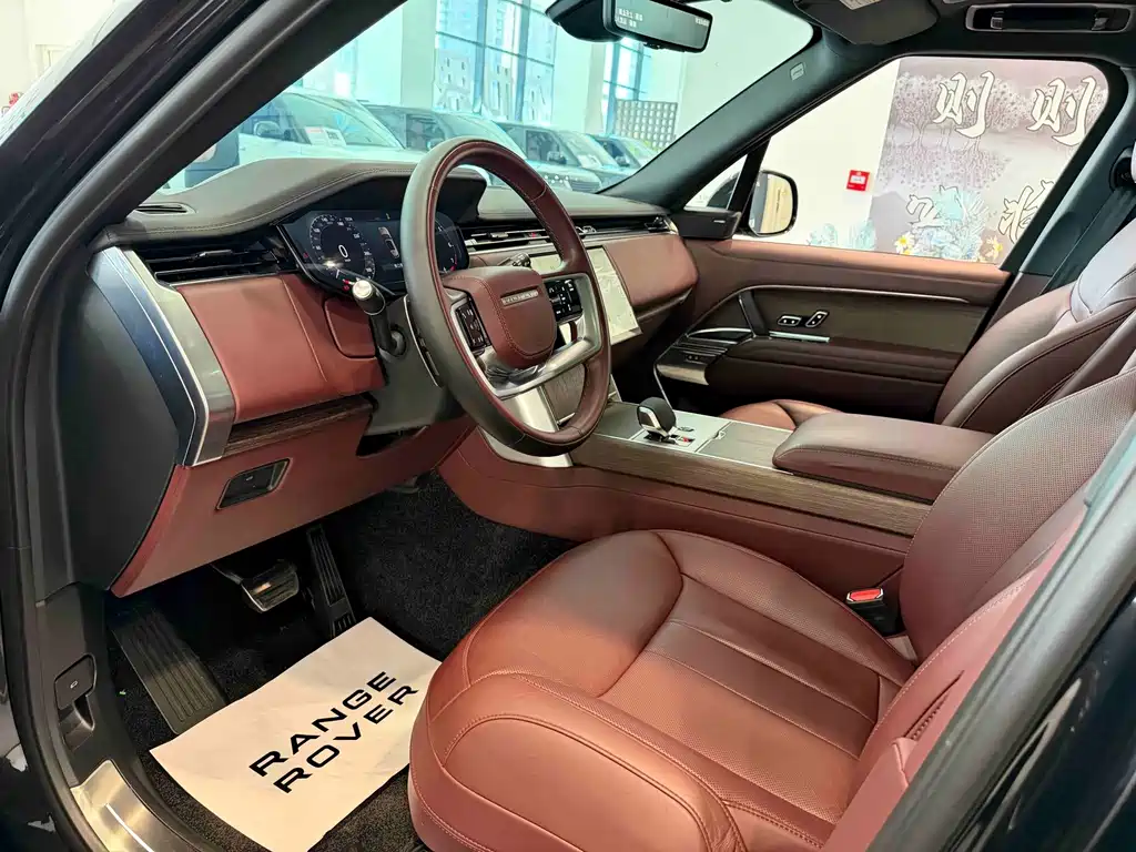 Land Rover Range Rover — миниатюра 7
