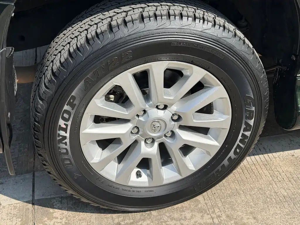 Toyota Prado (Import) — миниатюра 33