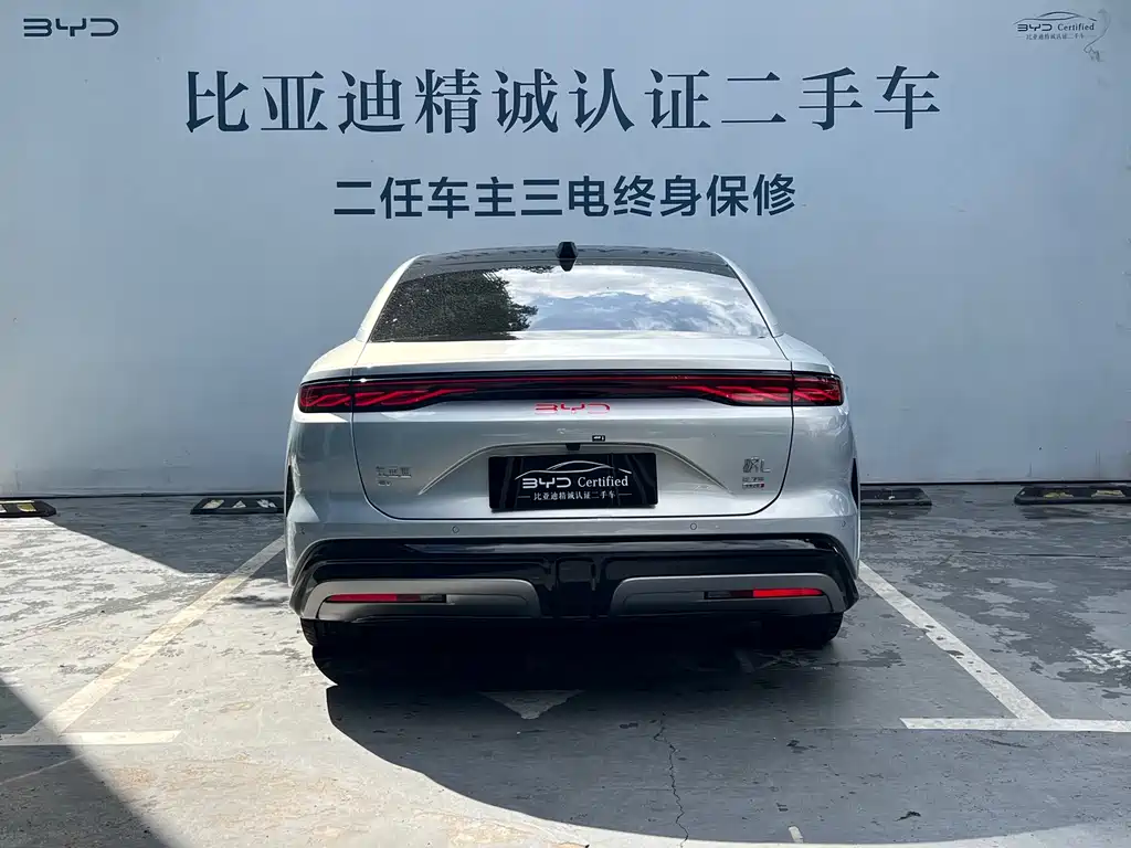 BYD Han L 2025 EV Flagship