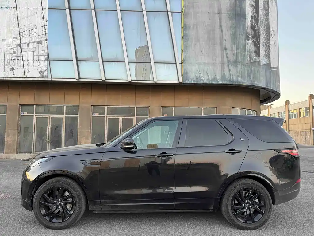 Land Rover Discovery 2020 3.0 SC V6 30