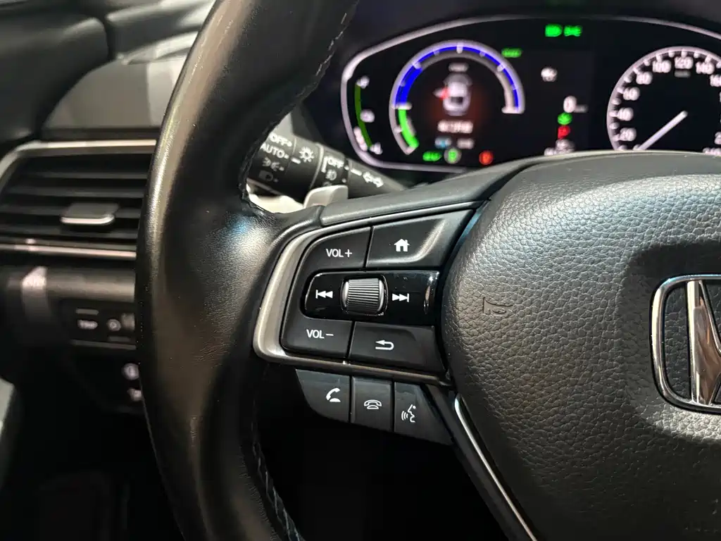 Honda Accord — миниатюра 11
