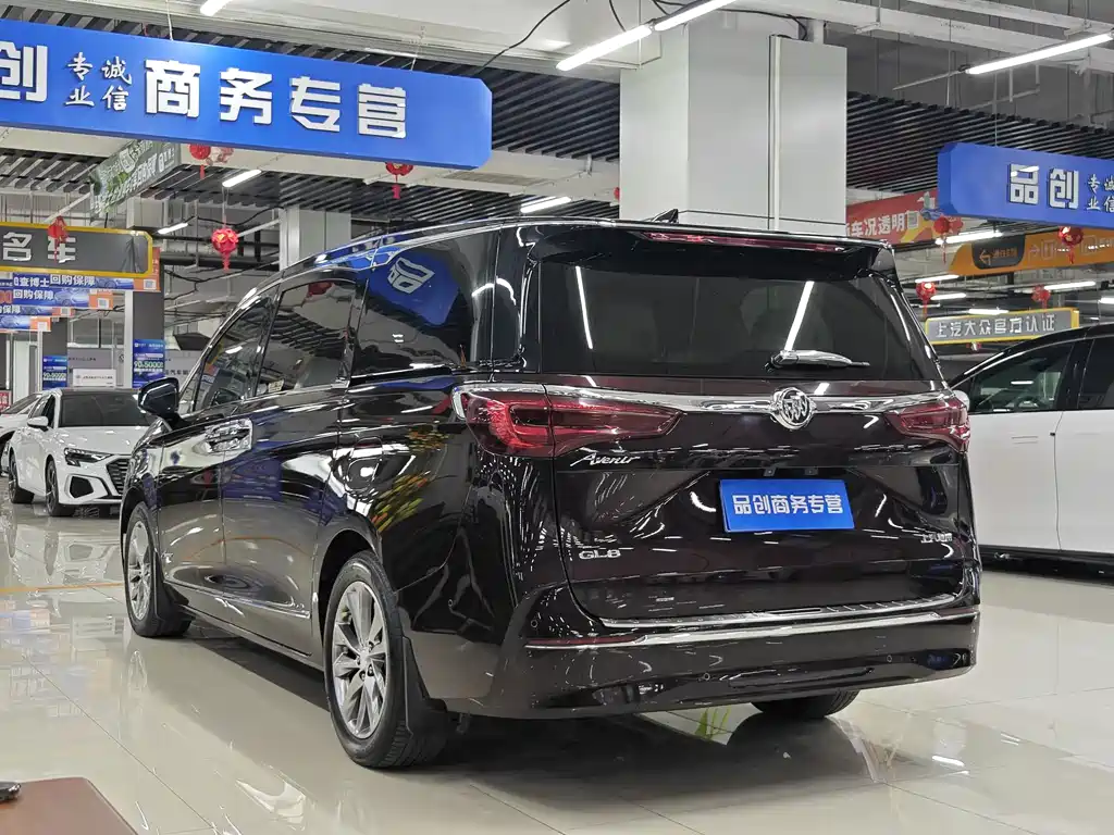 Buick GL8 2021 Avenir мест
