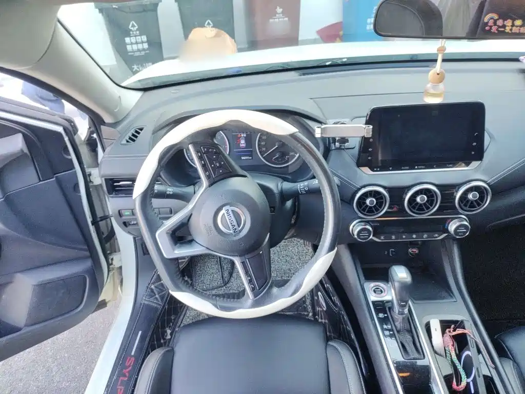 Nissan Sylphy — миниатюра 3