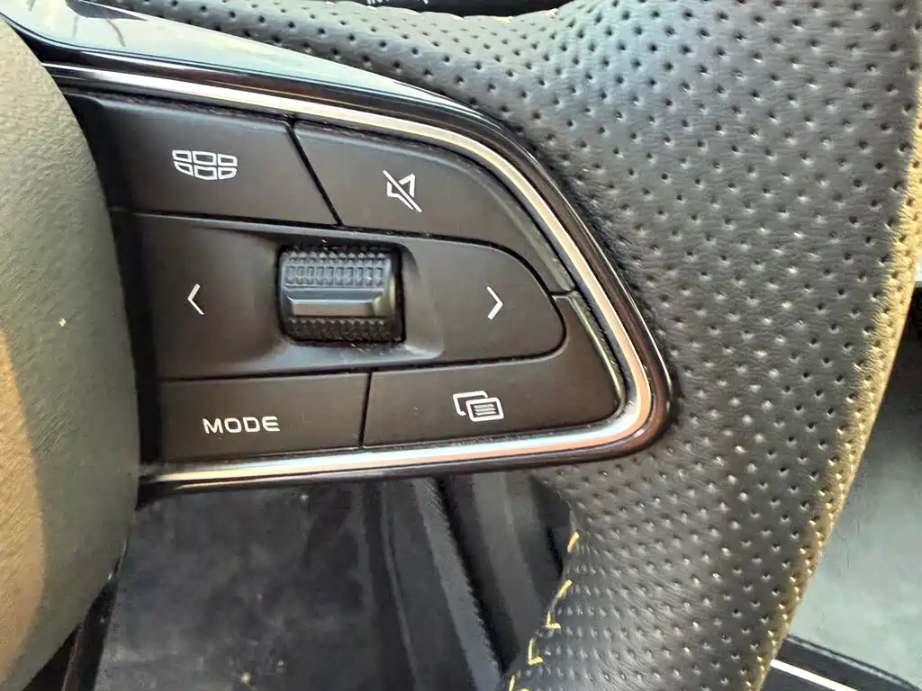 Geely Binyue — миниатюра 17