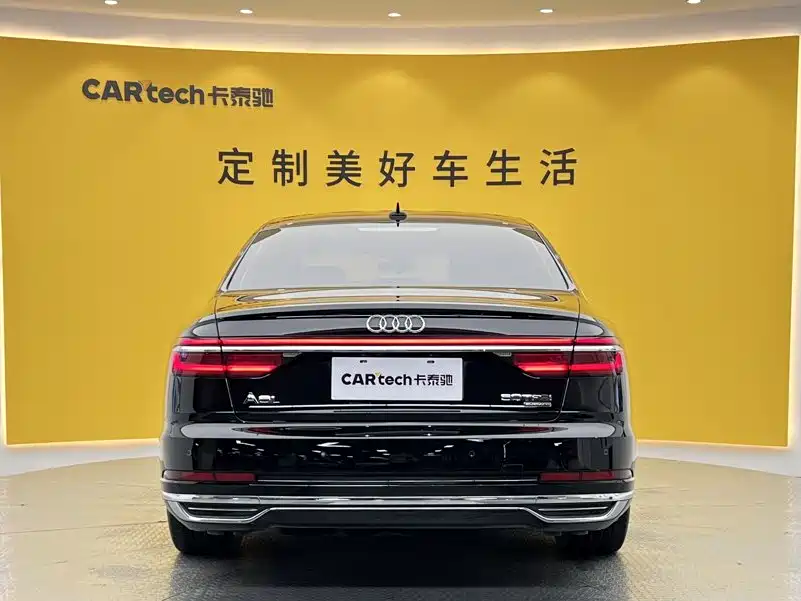 Audi A8 — миниатюра 5