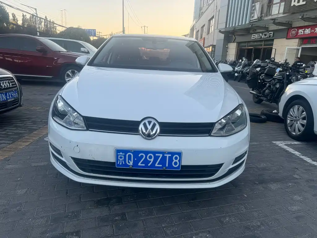 Volkswagen Golf — миниатюра 2