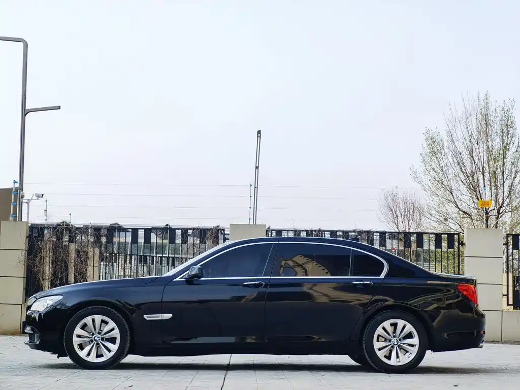 BMW 7 Series — фотографии объявления, Фото 39