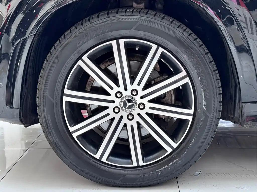 Mercedes-Benz GLE Coupe — миниатюра 17