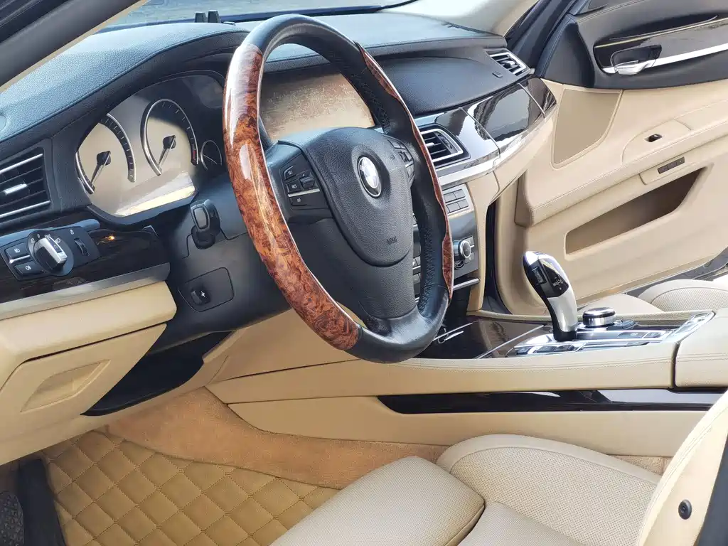 BMW 7 Series 7 2009 730Li Luxury