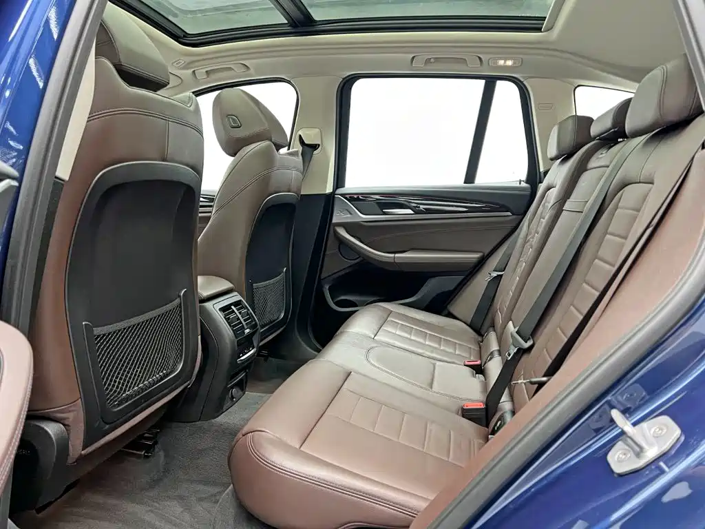 BMW X3 — миниатюра 16
