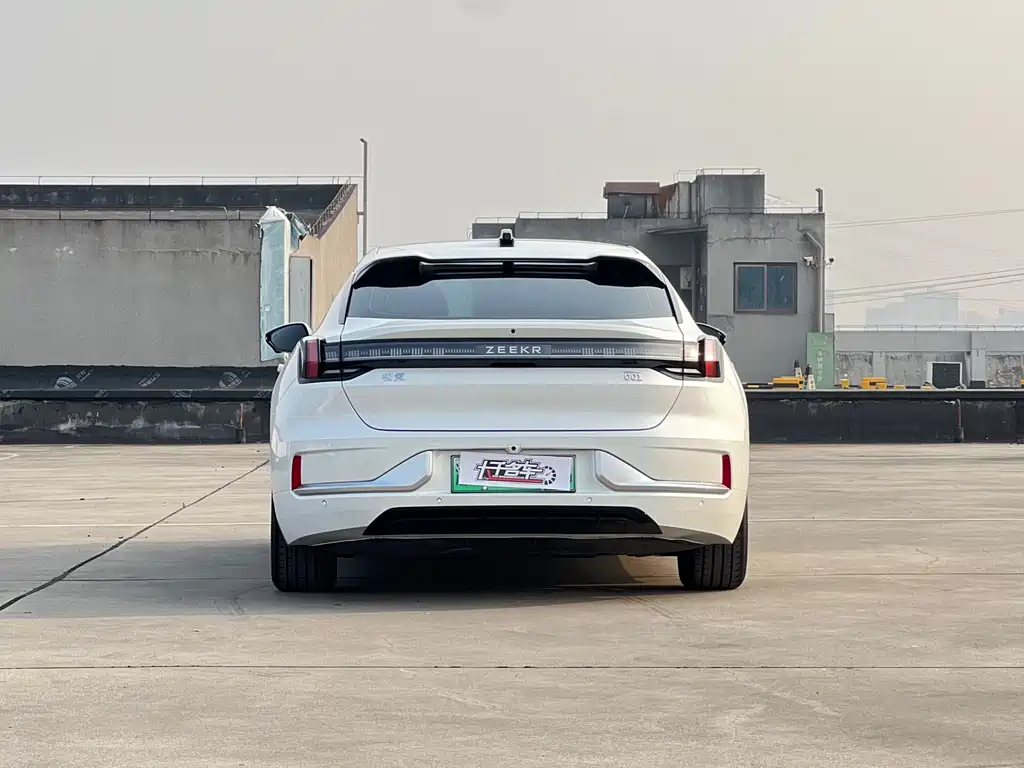 ZEEKR EXTREME KRYPTON 001