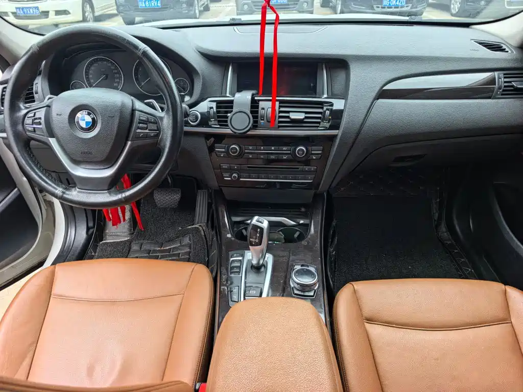 BMW X4 — миниатюра 9
