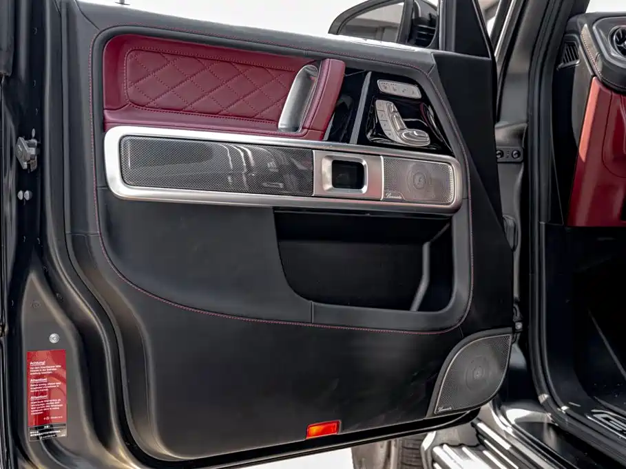 Mercedes-Benz G-Class — миниатюра 14
