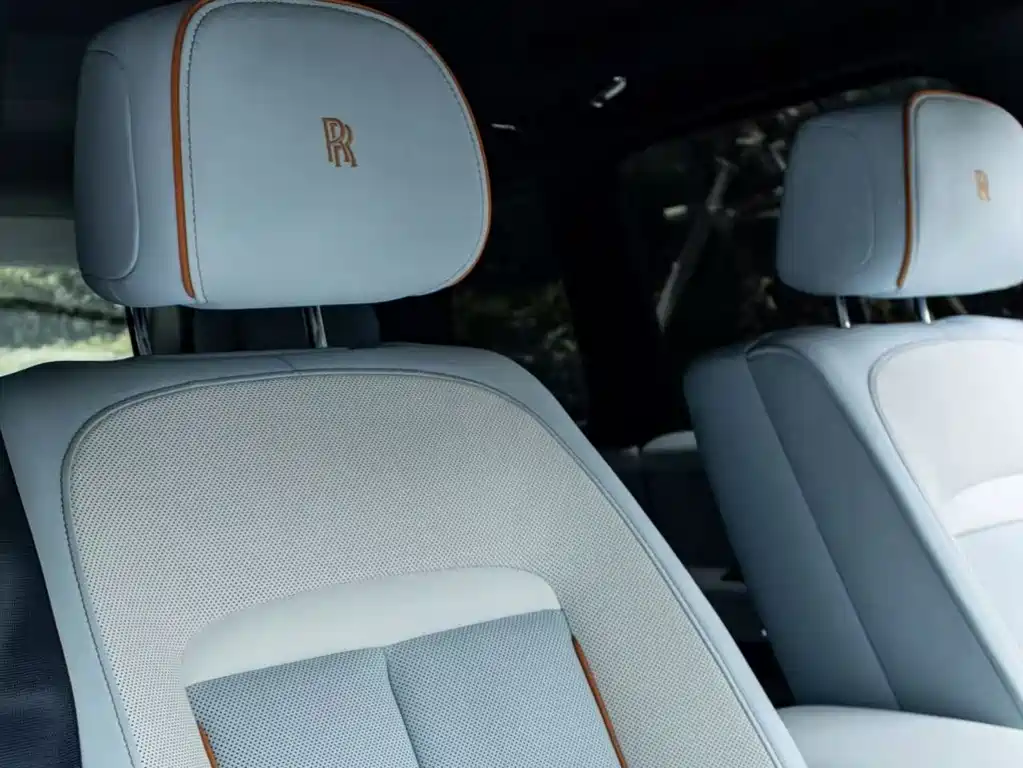 Rolls-Royce Cullinan — миниатюра 7
