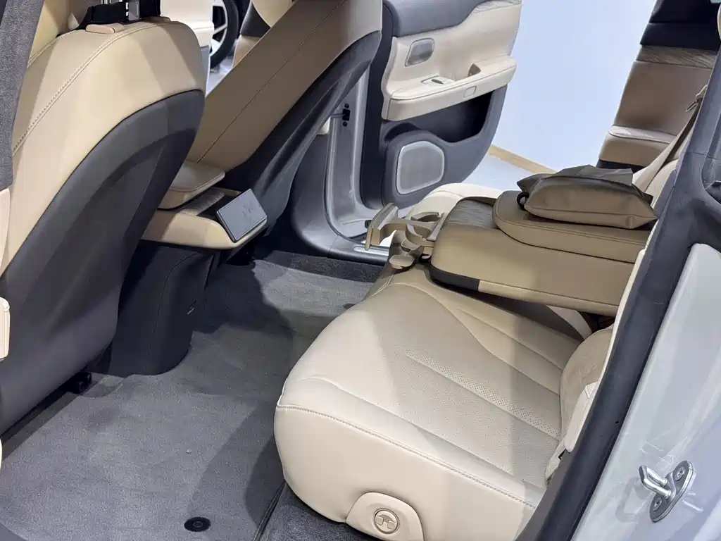 NIO ET7 — миниатюра 21