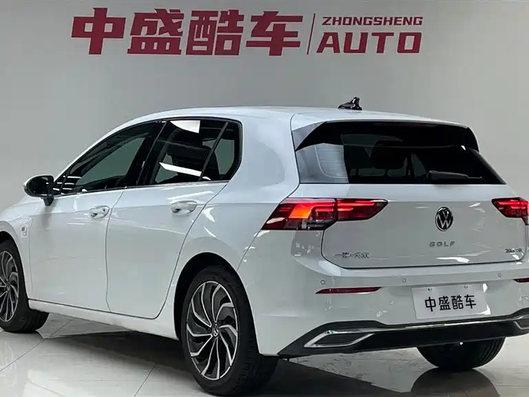 Volkswagen Golf 2023 280TSI DSG Pro