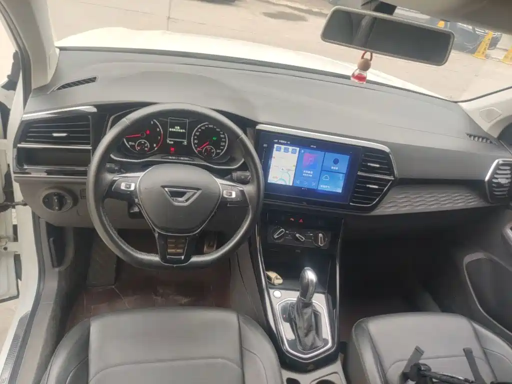 Jetta VS7 2021 1.4T AT Enjoy