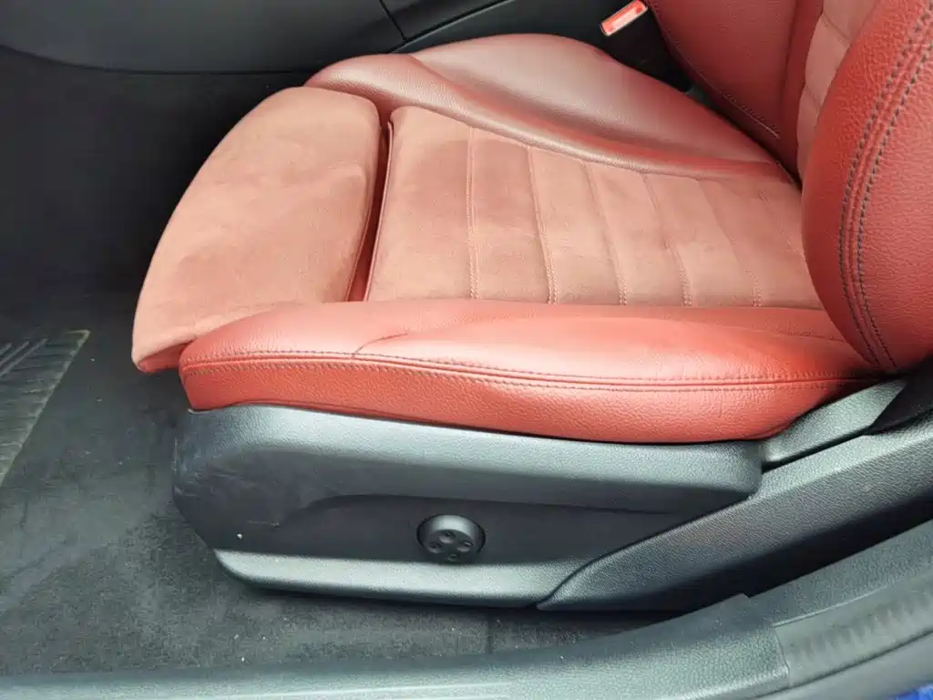 Mercedes-Benz C-Class — миниатюра 20