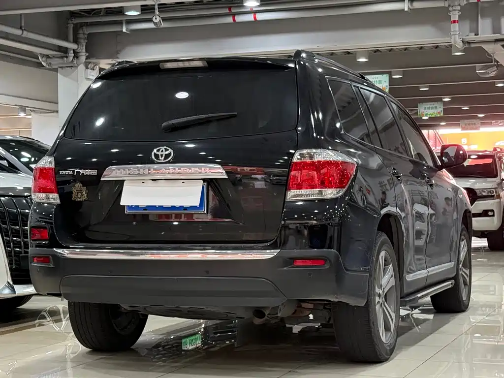 Toyota Highlander — миниатюра 17