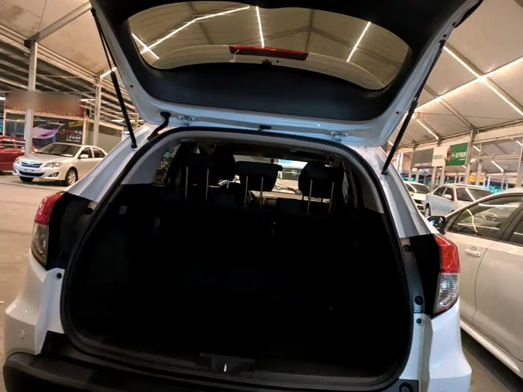 Honda Vezel — миниатюра 19