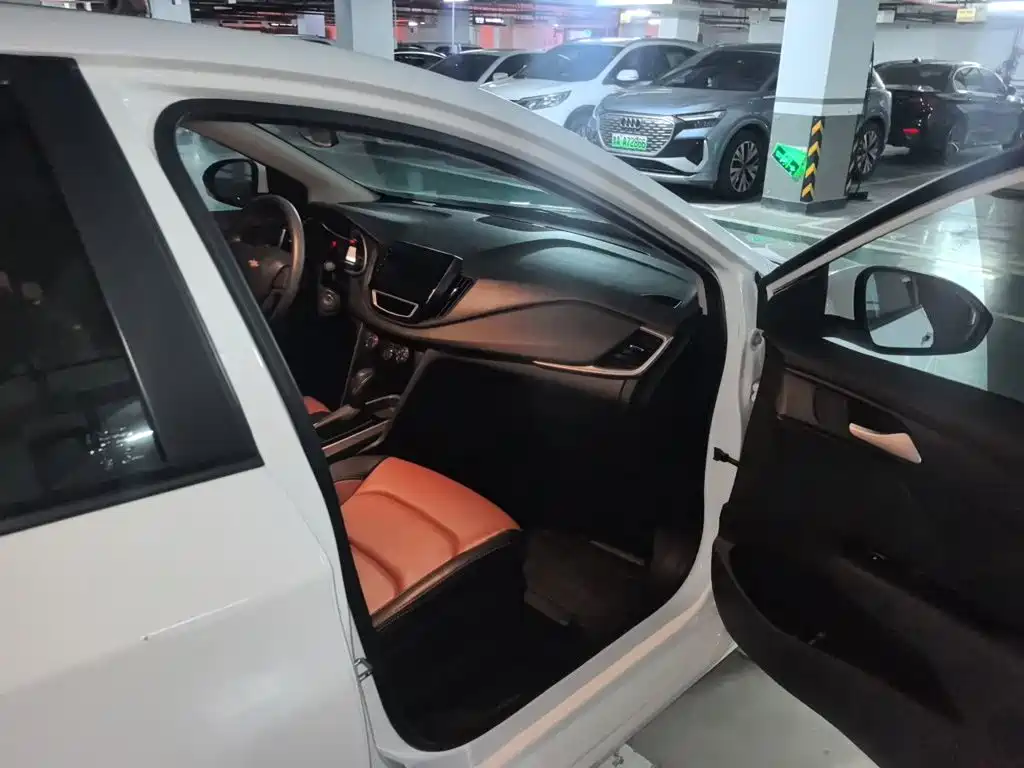 Chevrolet Cavalier — миниатюра 19