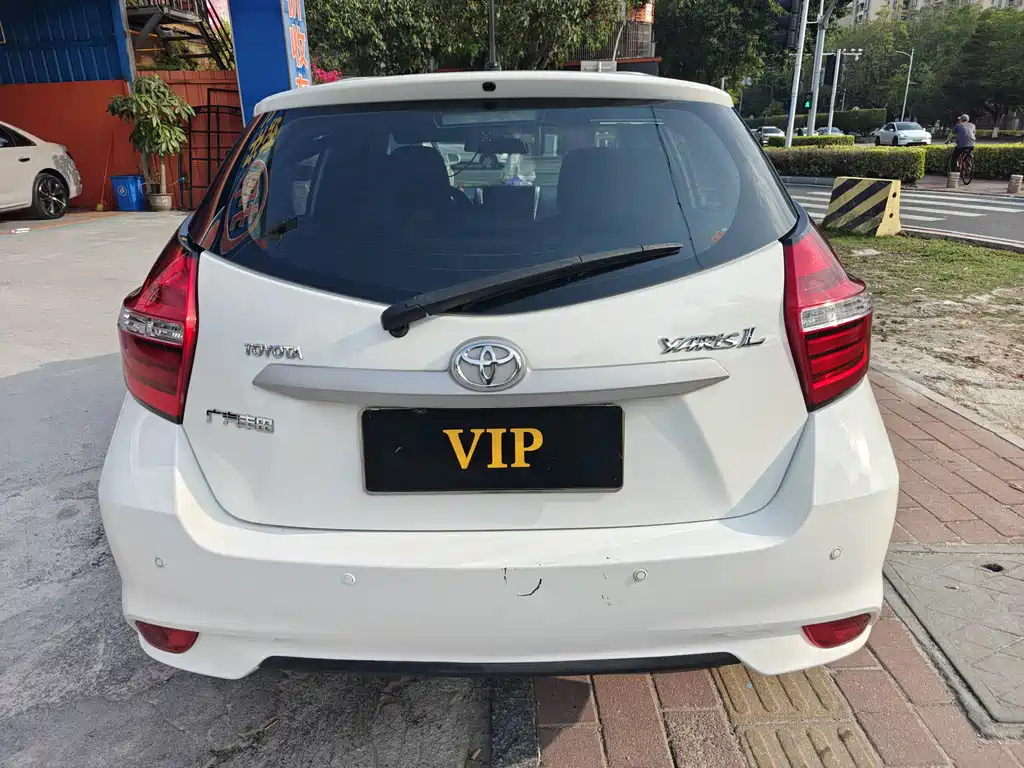 TOYOTA YARIS L ZHIXUAN