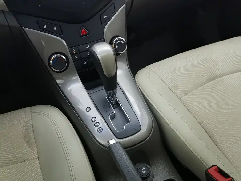 Chevrolet Cruze — миниатюра 13