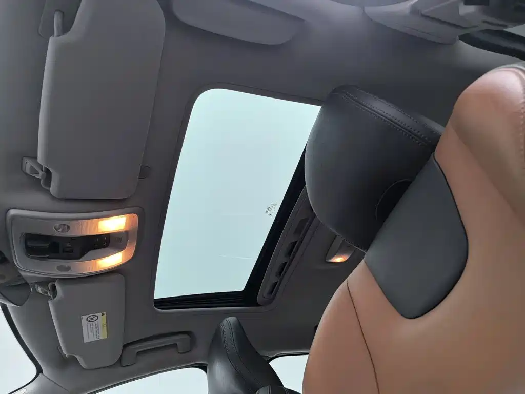 Volvo V60 — миниатюра 14