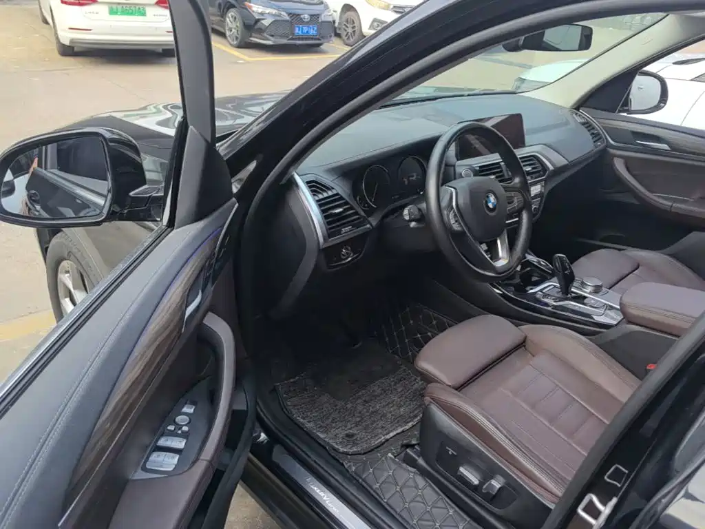 BMW X3 — миниатюра 16