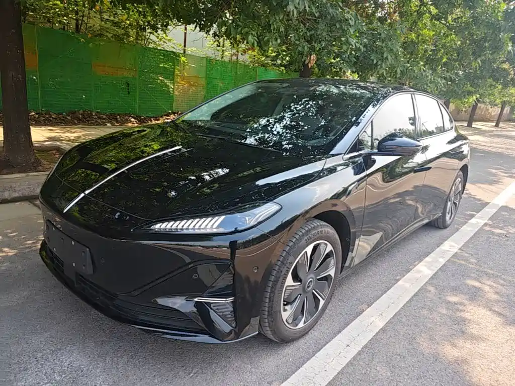 Hongqi Hongqi Tiangong 05