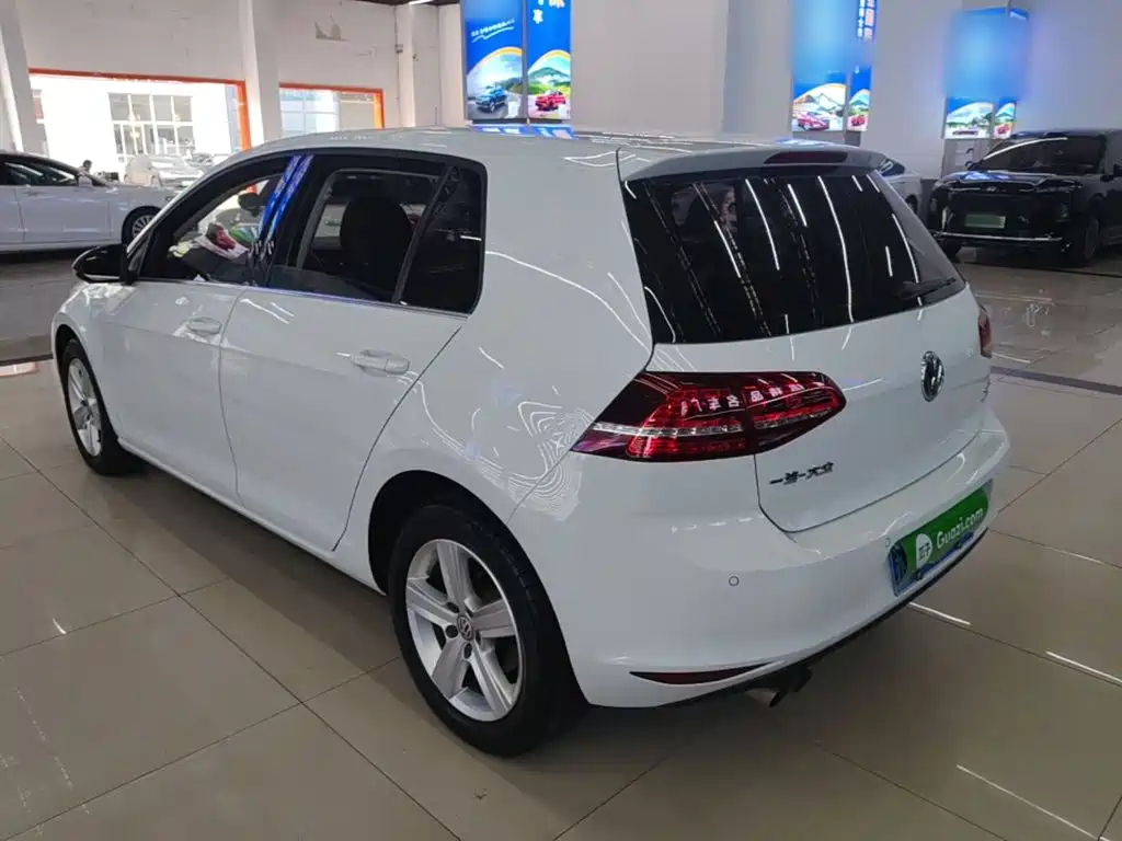 Volkswagen Golf — миниатюра 5